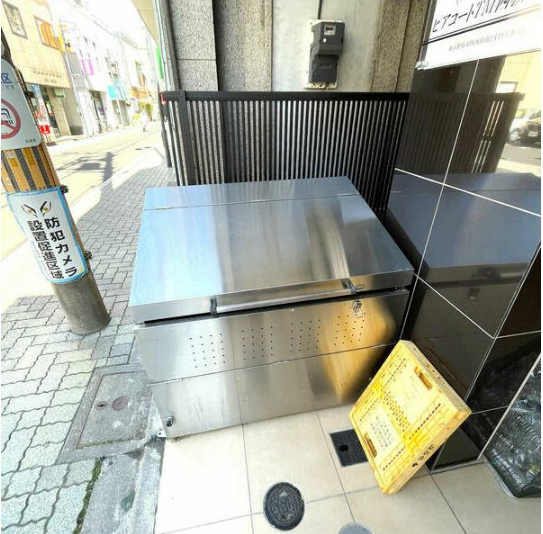 ゴミ捨て場 ゴミ捨て場