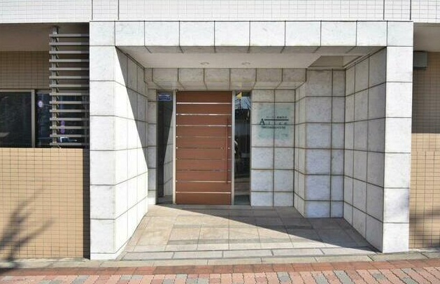 アリーチェ東高円寺　402　エントランス