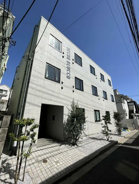 デコールブロッコ高円寺北　301　外観