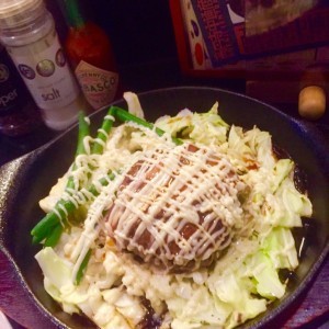 高円寺のグルメスターバーグのハンバーグ