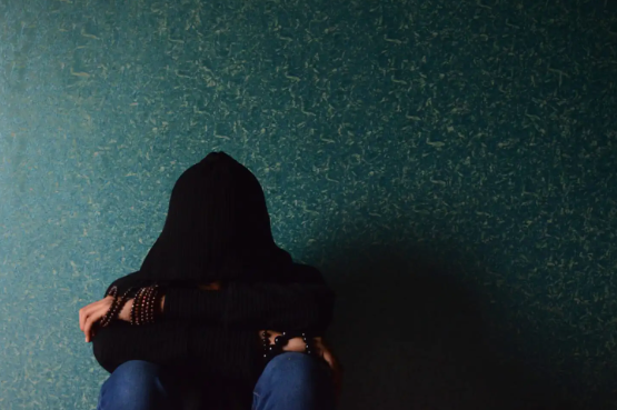 一人暮らし女性　防犯　不安